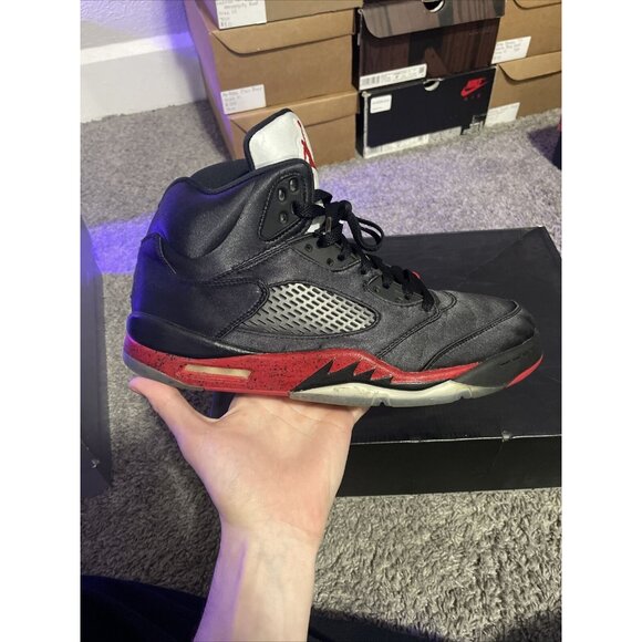Jordan 5 Retro Satin Bred 2018 Size 10.5